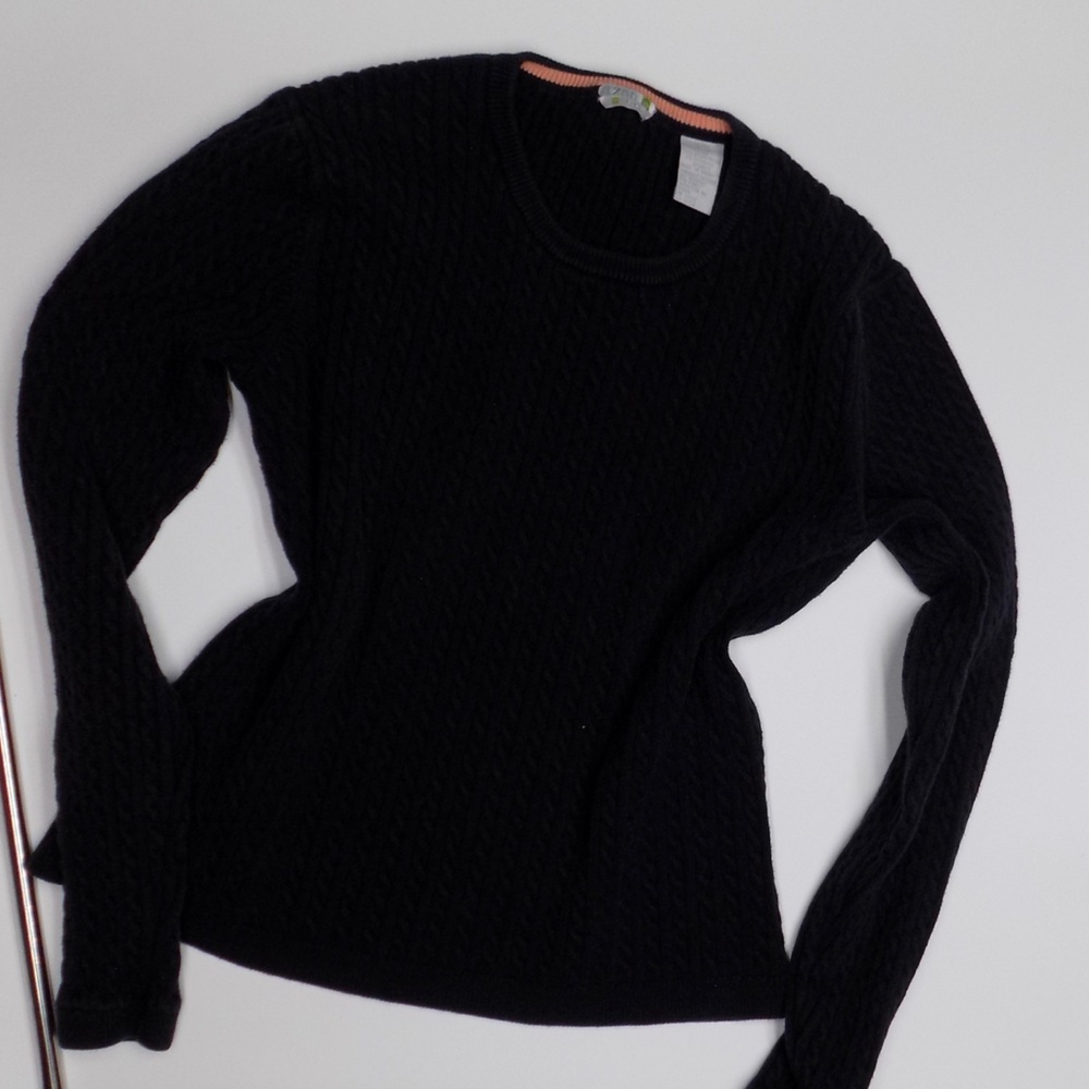 Izod Women's Classic Black Crew Neck Sweater